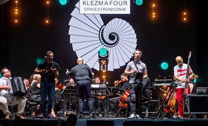 Koncert i ognisty spektakl