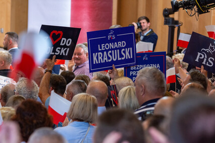 Jarosław Kaczyński w Elblągu. O prawach kobiet i dogonieniu Danii