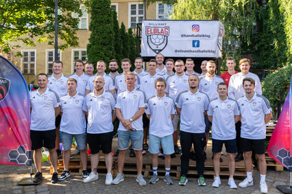 Z tęsknoty za piłką ręczną