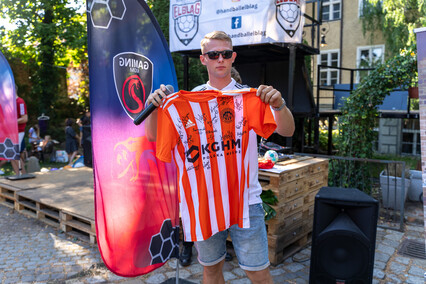 Z tęsknoty za piłką ręczną