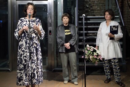 7 z 65 i róże dla Róży