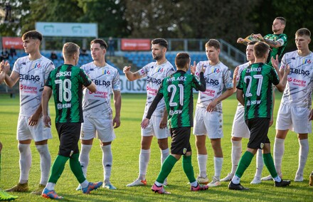 Olimpia nie zgięła Stali