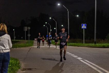 Nocne bieganie na Modrzewinie