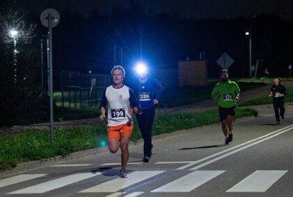 Nocne bieganie na Modrzewinie
