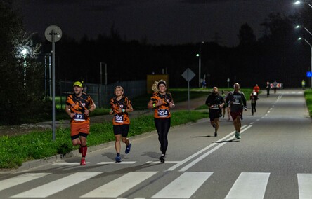 Nocne bieganie na Modrzewinie
