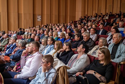 Muzycznym krokiem na zachód