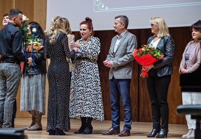 Trzydzieści lat niesienia pomocy