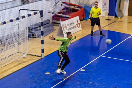 Silvant liderem