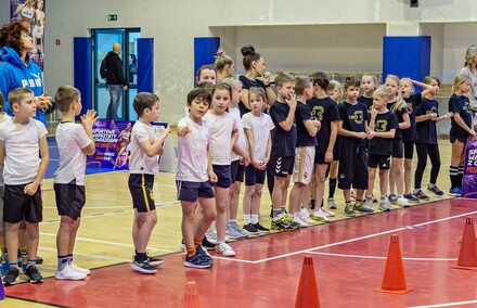 Na sportowo z Igą Baumgart-Witan  i Kacprem Lewalskim