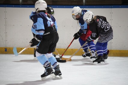 V Turniej Minihokeja na Lodzie w Elblągu