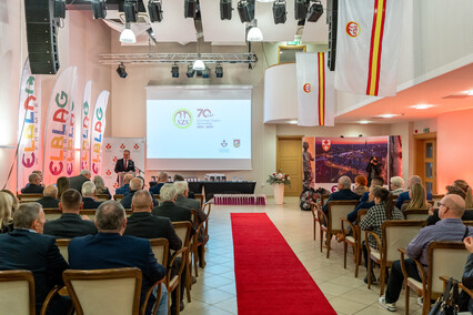 70 lat szkolnego sportu