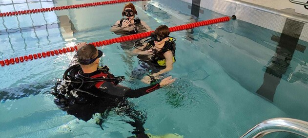 WOPR uczy, pomaga, ostrzega, ratuje!