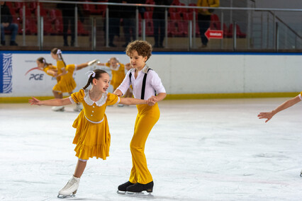 Synchronicznie, efektownie i z gracją