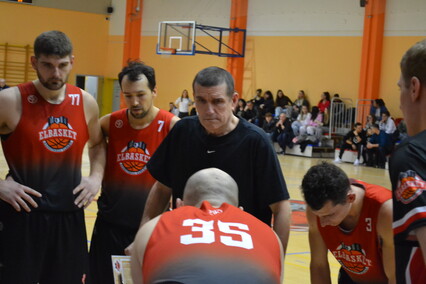 Niepokonany jest nasz Elbasket kochany