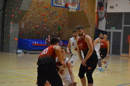 Niepokonany jest nasz Elbasket kochany