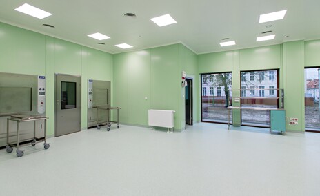 Pięć sal i pięćdziesiąt trzy miliony