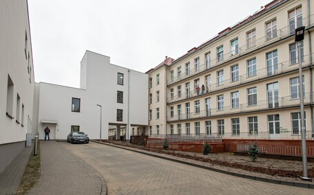 Pięć sal i pięćdziesiąt trzy miliony