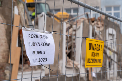 Polna lżejsza o pustostan