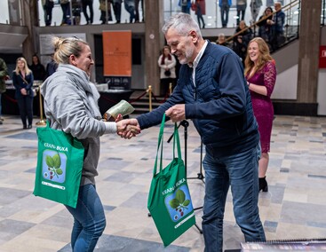 Wernisaż Fotki Miesiąca. \"Najważniejsze to uchwycić właściwy moment\"