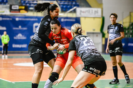 Przegrana Startu z mistrzyniami Polski