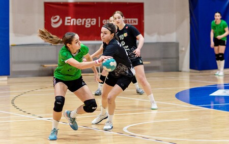 Przegrana po karnych juniorek Truso