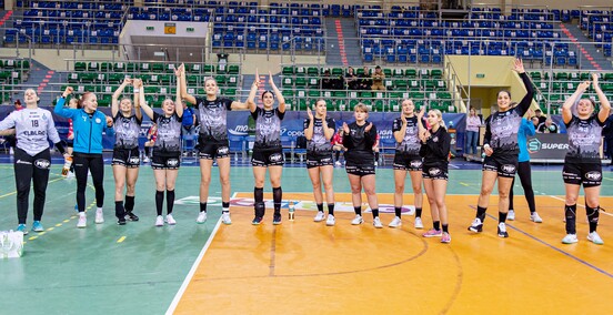 Odwróciły losy meczu i wygrały