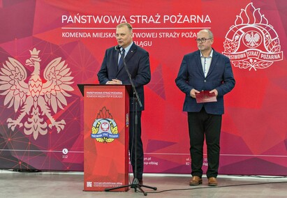 Komendant żegna się ze strażacką służbą