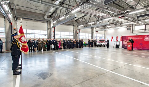 Komendant żegna się ze strażacką służbą