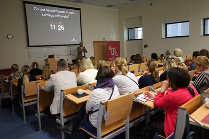 Zachowania ryzykowne dzieci i młodzieży w świecie cyfrowym