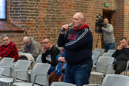 Miejsce dla młodych, czyli debata portElu