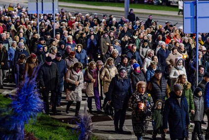 Wierni przeszli przez Elbląg w Drodze Krzyżowej