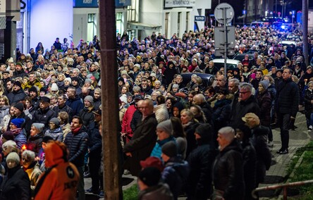 Wierni przeszli przez Elbląg w Drodze Krzyżowej