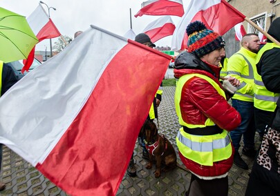 Rolnicy protestowali przed biurami parlamentarzystów. „Zadajemy trudne pytania”