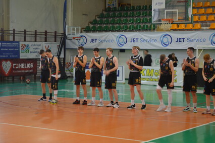 Jak Feniks z popiołów  (korespondencja z Piły) 