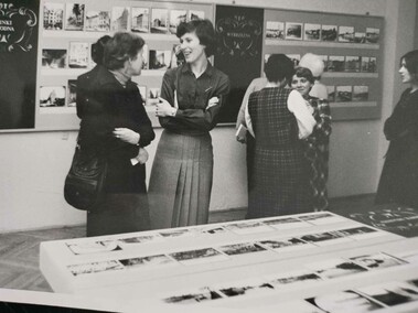 Architektura Elbląga w fotografii archiwalnej. Wspomnienie wystawy   (70 lat elbląskiego Muzeum) 