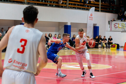 Krok w kierunku II ligi