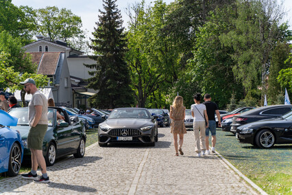 Wiatr we włosach, czyli czar kabrioletów