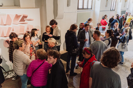 Zapach wspomnień w krużganku