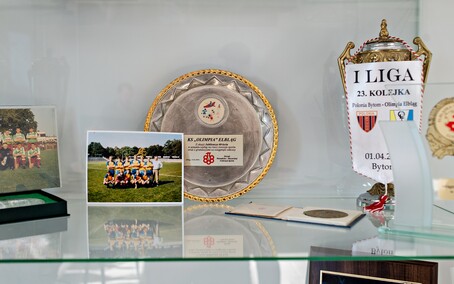 Nasza, żółto-biało-niebieska, historia...