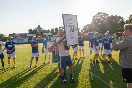 Piłeczka chodziła jak dawniej  (35 lat od srebrnego medalu) 