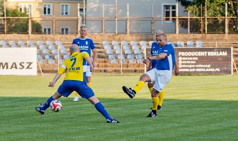 Piłeczka chodziła jak dawniej  (35 lat od srebrnego medalu) 