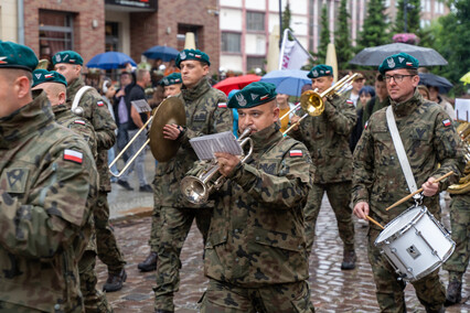 Parada na zakończenie muzycznego święta