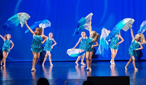 Gala szkoły Broadway: Taniec połączył pokolenia