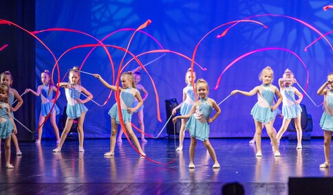 Gala szkoły Broadway: Taniec połączył pokolenia