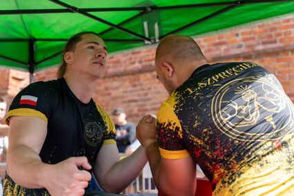 Armwrestling, streetball i amerykański styl