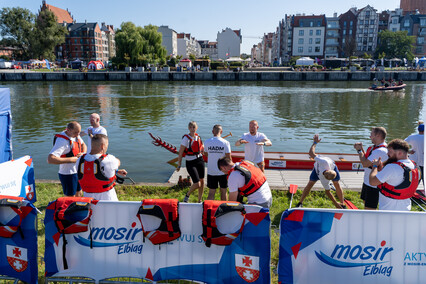 Chleba i igrzysk (na wodzie)