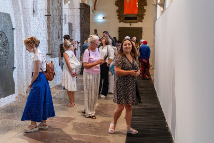 Słowa wpisane w przestrzeń