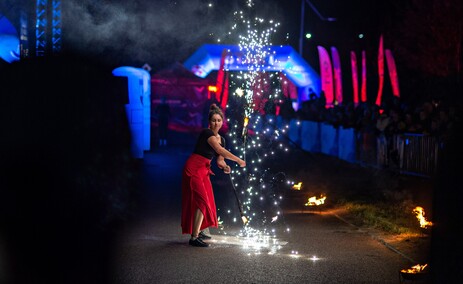 Piątka pod gwiazdami