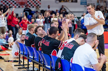 Elbasket uczy się ligi