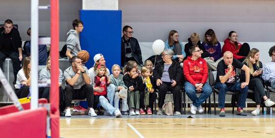 Elbasket uczy się ligi